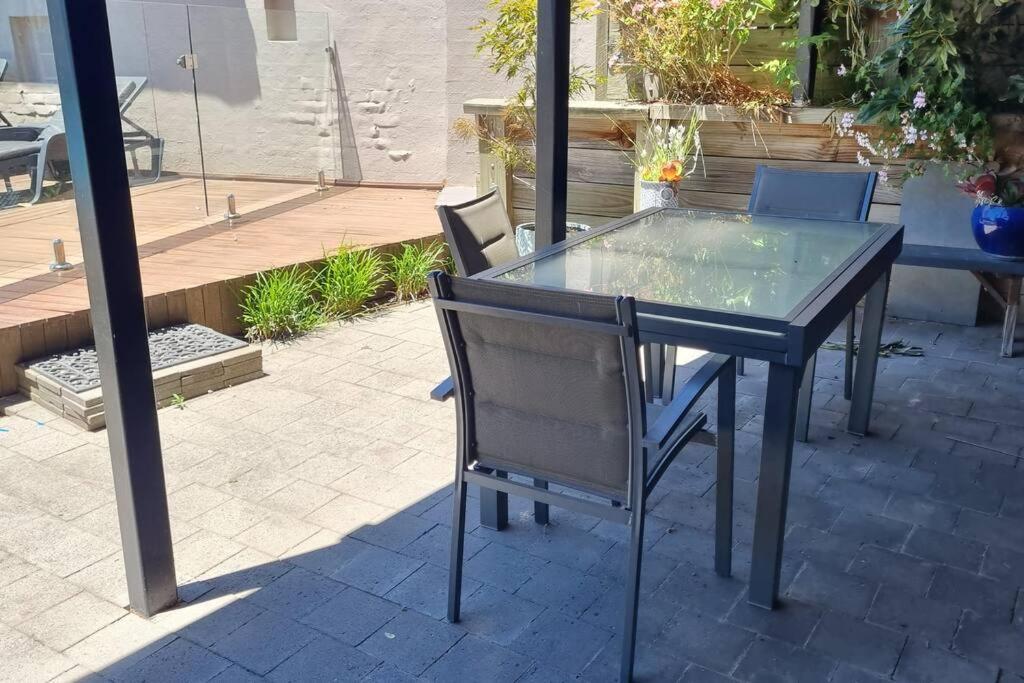 Guest Suite In Duffy Weston Creek Екстериор снимка